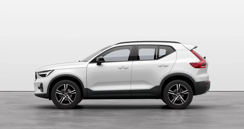 Volvo XC 40 cena 185000 przebieg: 1, rok produkcji 2024 z Ożarów małe 67